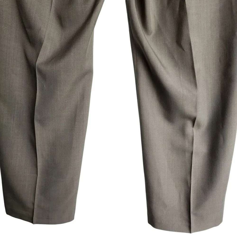 ​Haggar E-Clo Stria Dress Pants Men 40x29 Taupe Brown Classic Fit NWT Repreve